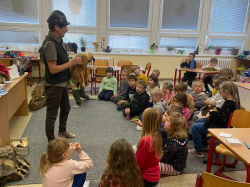 Ve ŠD (1.- 4. oddělení)