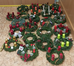 Výroba adventních věnců